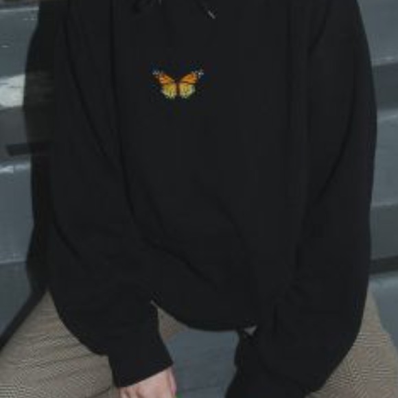 Brandy Melville Tops - Brandy Melville Hoodie